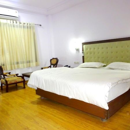 Hotel Utsav Nāthdwāra Exterior foto